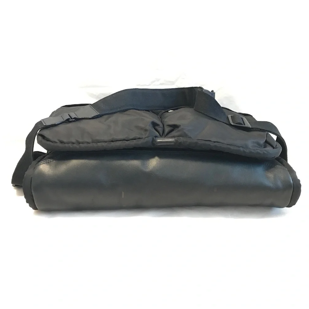 Y-3 Yohji Yamamoto + Adidas Black Messenger Bag